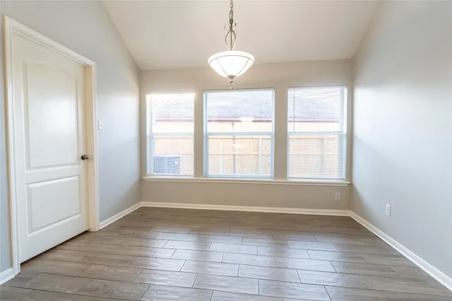 $1,900 | 4814 Kleinway Drive, Houston, TX 77066