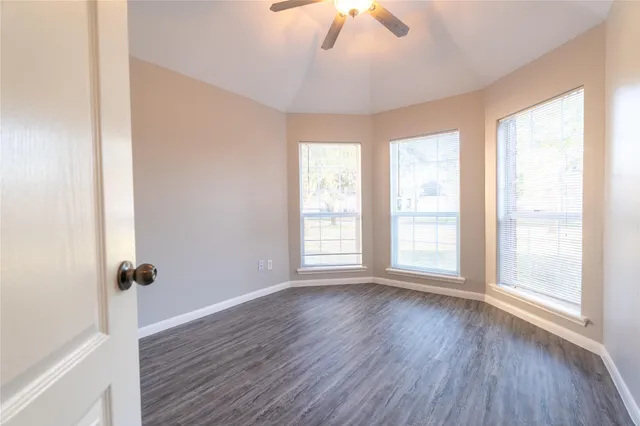 $1,900 | 4814 Kleinway Drive, Houston, TX 77066