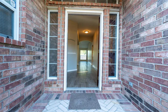 $1,900 | 4814 Kleinway Drive, Houston, TX 77066