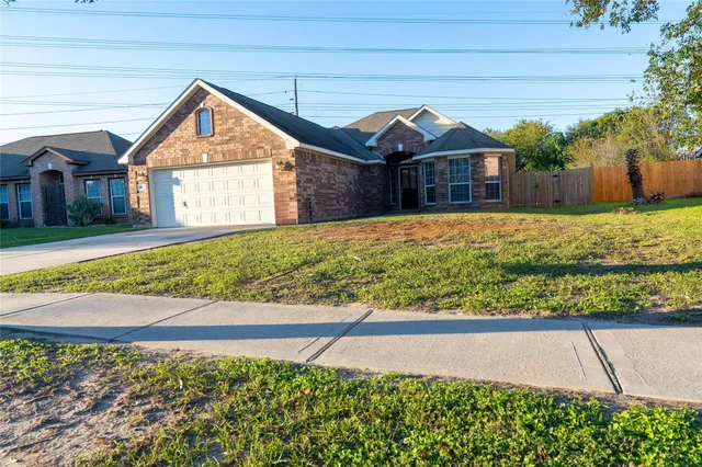 $1,900 | 4814 Kleinway Drive, Houston, TX 77066