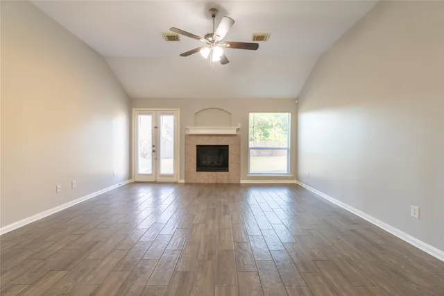 $1,900 | 4814 Kleinway Drive, Houston, TX 77066