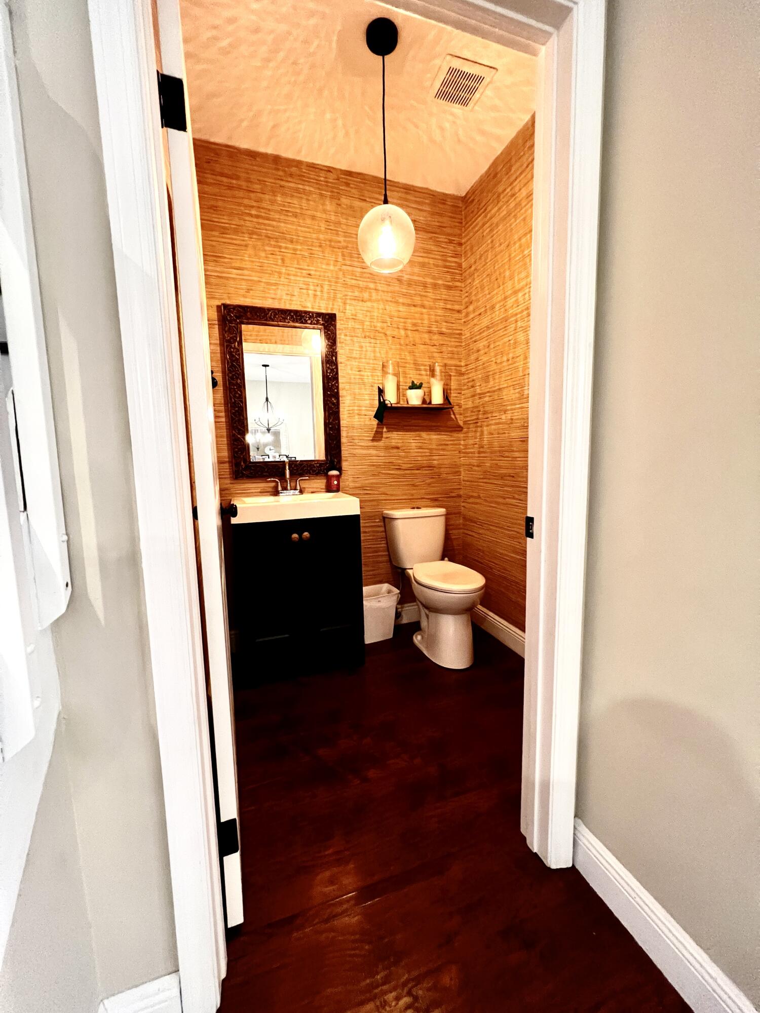 6823 Via Regina Boca Raton, FL 33433 - Photo 7 of 14 IMG_8628