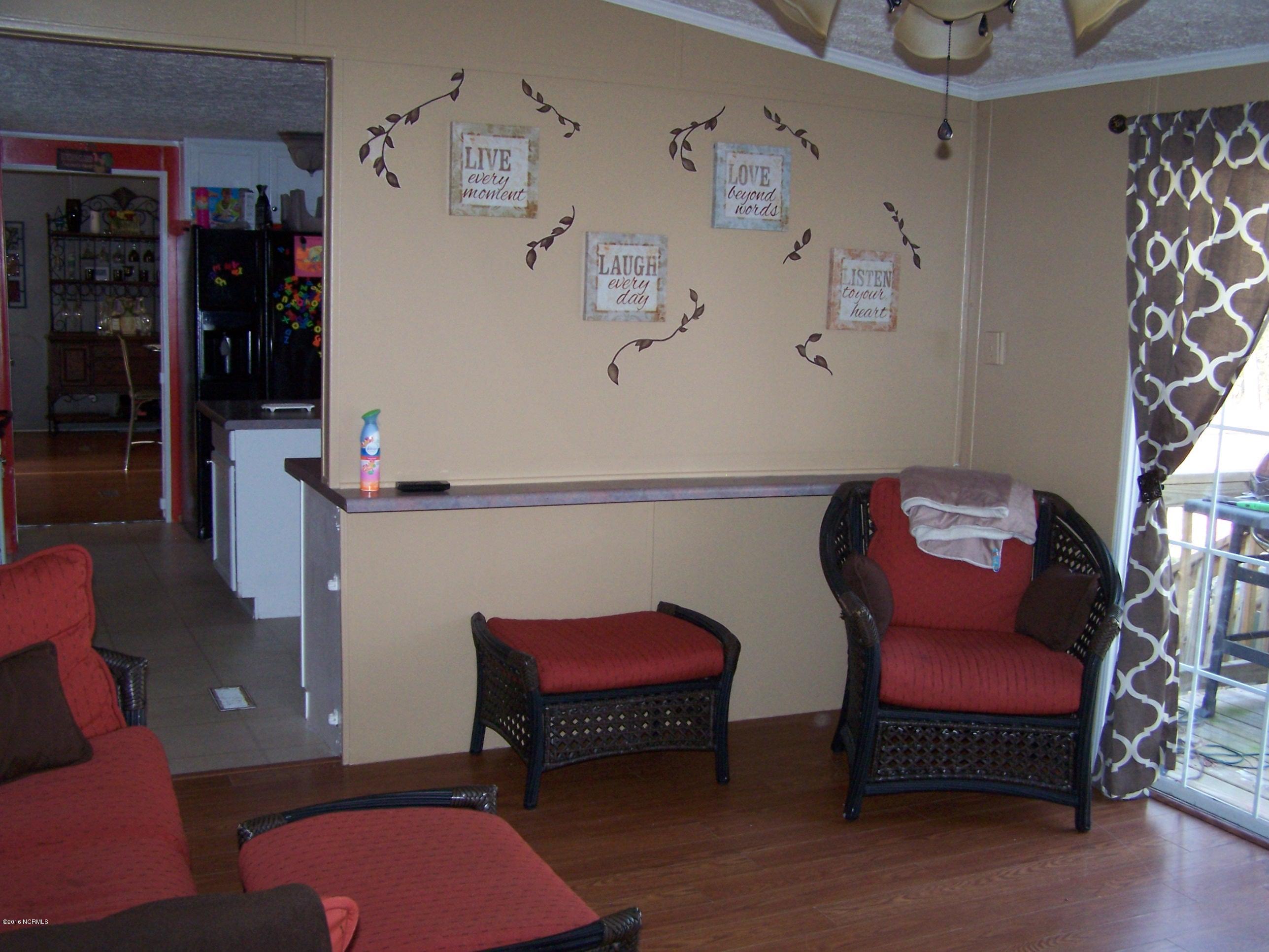 615 Ardmore Road Rocky Point, NC 28457 - Photo 12 of 22 100_5145