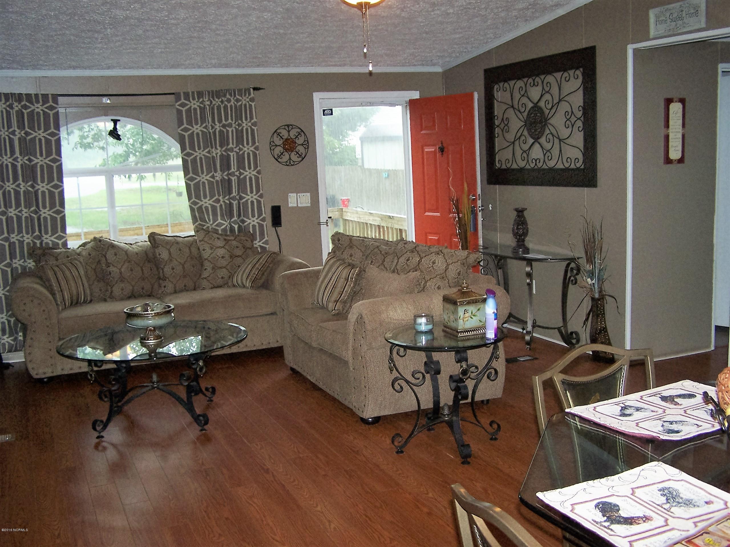 615 Ardmore Road Rocky Point, NC 28457 - Photo 10 of 22 Gallery Image 10