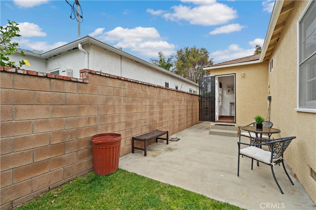 12048 Braddock Drive Culver City, CA 90230 - Photo 16 of 18