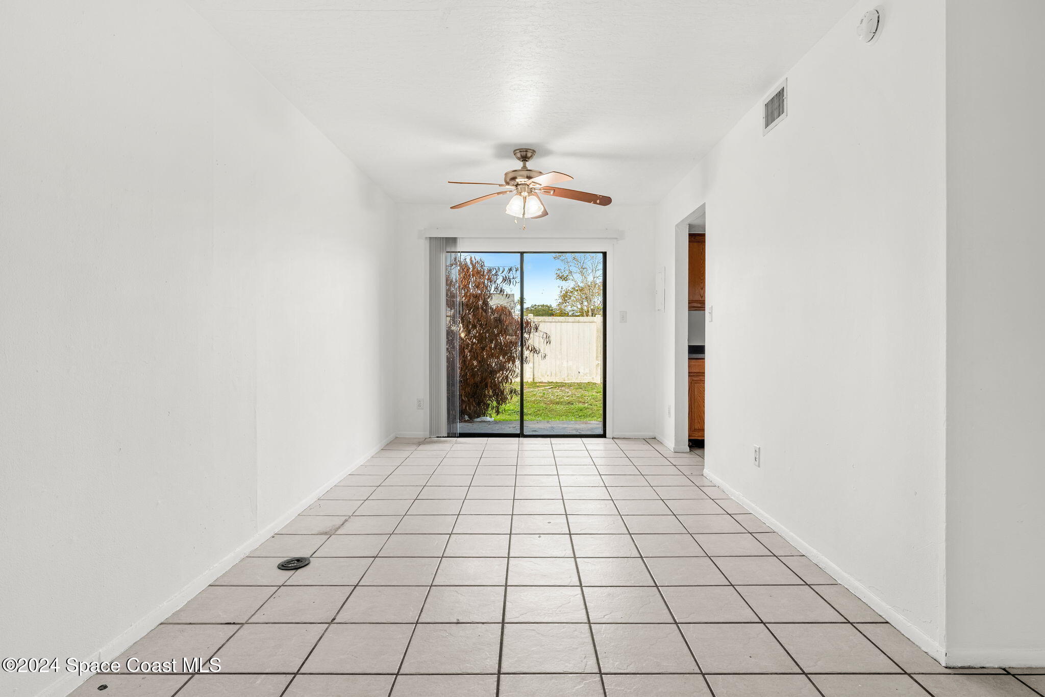3511 Tree Ridge Lane Northeast Palm Bay, FL 32905 - Photo 15 of 33 15-web-or-mls-DSC03583-HDR
