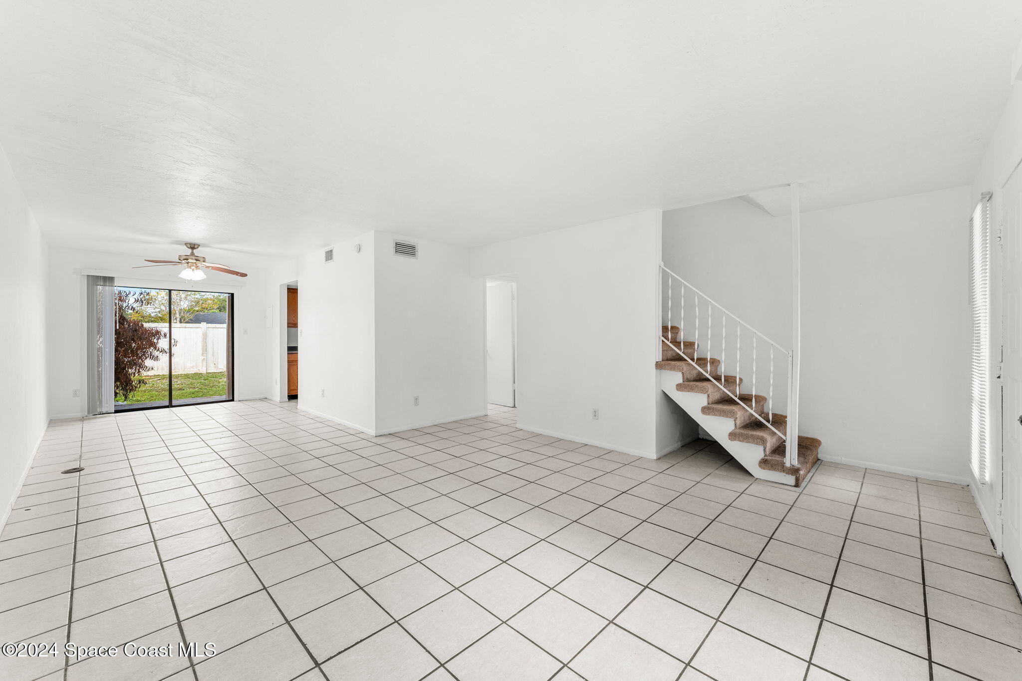 3511 Tree Ridge Lane Northeast Palm Bay, FL 32905 - Photo 10 of 33 10-web-or-mls-DSC03558-HDR