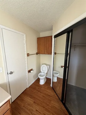 a view of room with an empty space