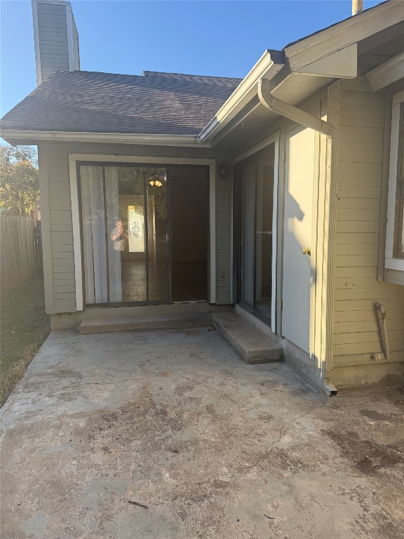 2504 Howellwood Way, Unit B Austin, TX 78748 - Photo 19 of 20 a view of a big room with closet and wooden door