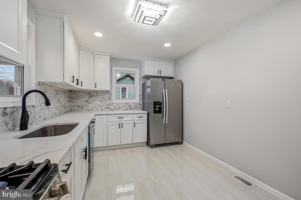 30 3rd Avenue Halethorpe, MD 21227 - Photo 11 of 30 New Kitchen