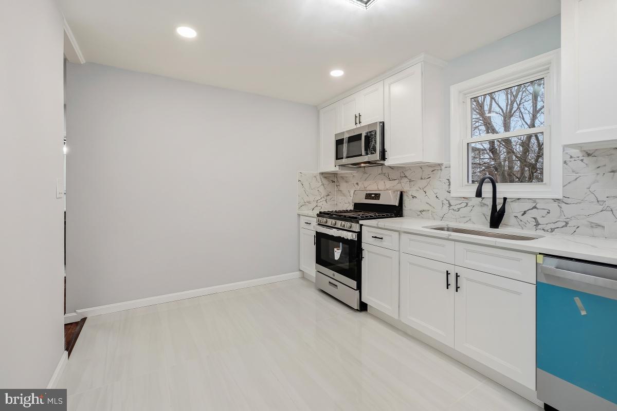 30 3rd Avenue Halethorpe, MD 21227 - Photo 12 of 30 New Kitchen