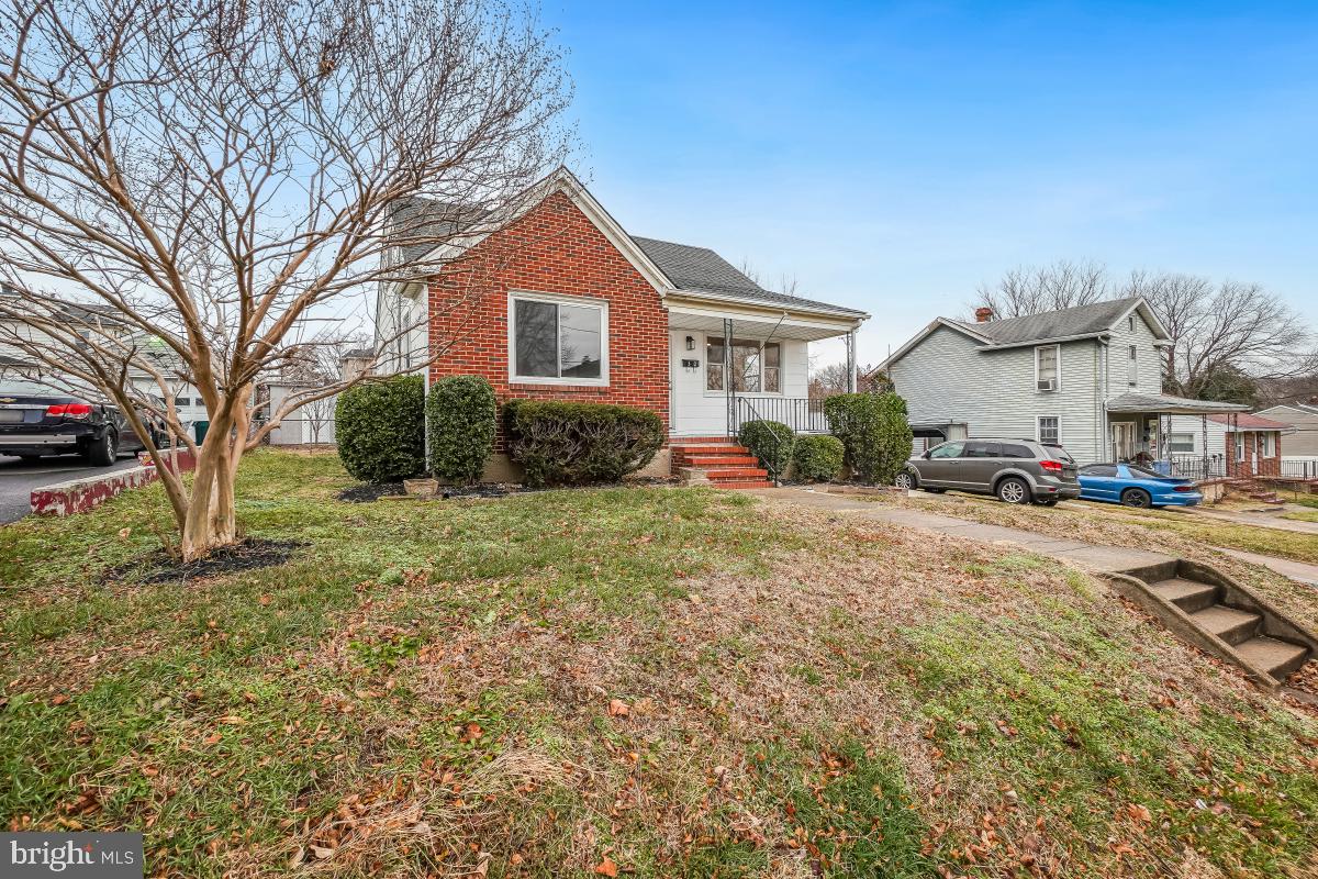 30 3rd Avenue Halethorpe, MD 21227 - Photo 3 of 30 Front Yard