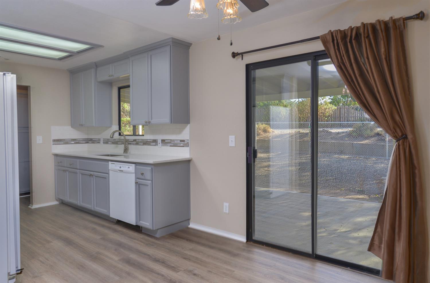 31828 Apache Road Coarsegold, CA 93614 - Photo 12 of 29 Gallery Image 12