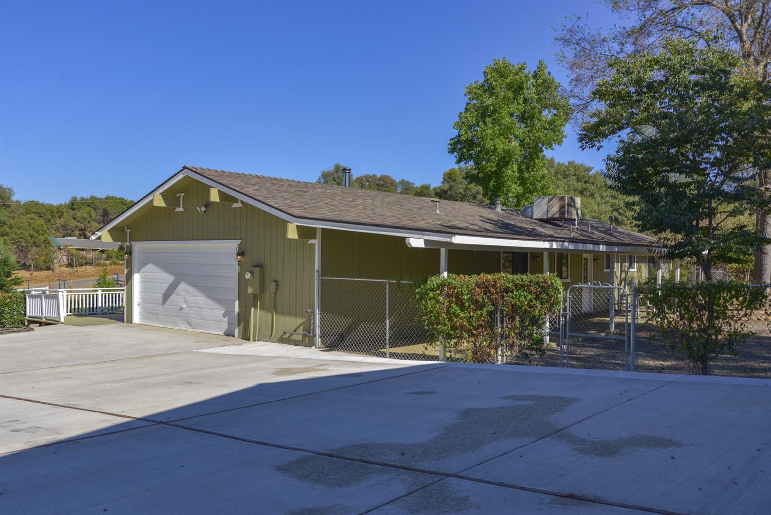 31828 Apache Road Coarsegold, CA 93614 - Photo 27 of 29 Gallery Image 27
