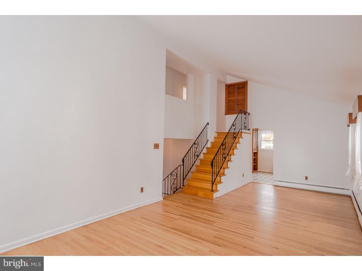 112 Brookside Road Newtown Square, PA 19073 - Photo 5 of 25