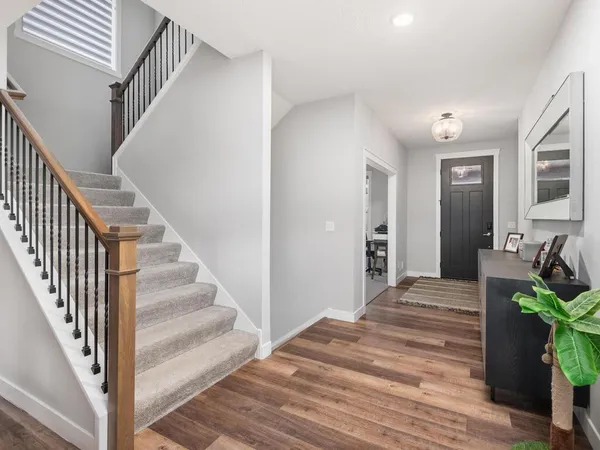 $665,000 | 11619 East Laketowne Drive, Albertville, MN 55301