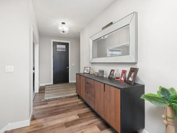 $665,000 | 11619 East Laketowne Drive, Albertville, MN 55301