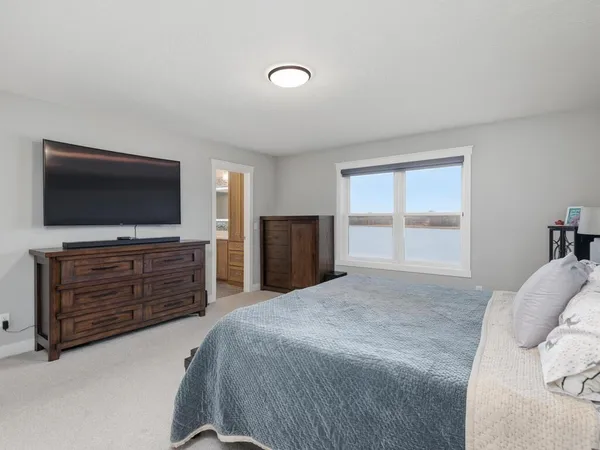 $665,000 | 11619 East Laketowne Drive, Albertville, MN 55301