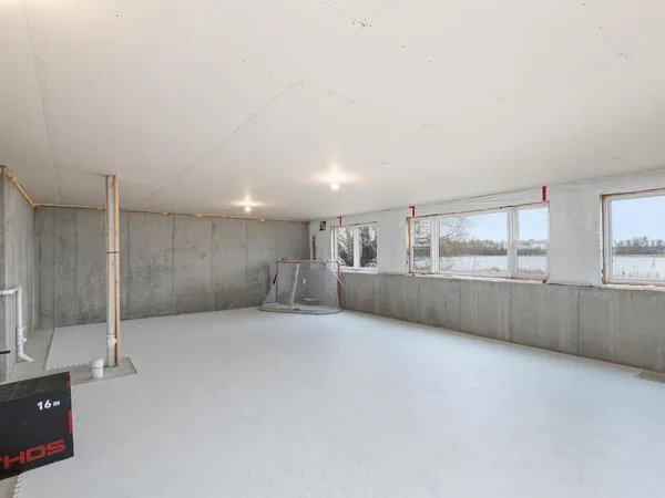 $665,000 | 11619 East Laketowne Drive, Albertville, MN 55301