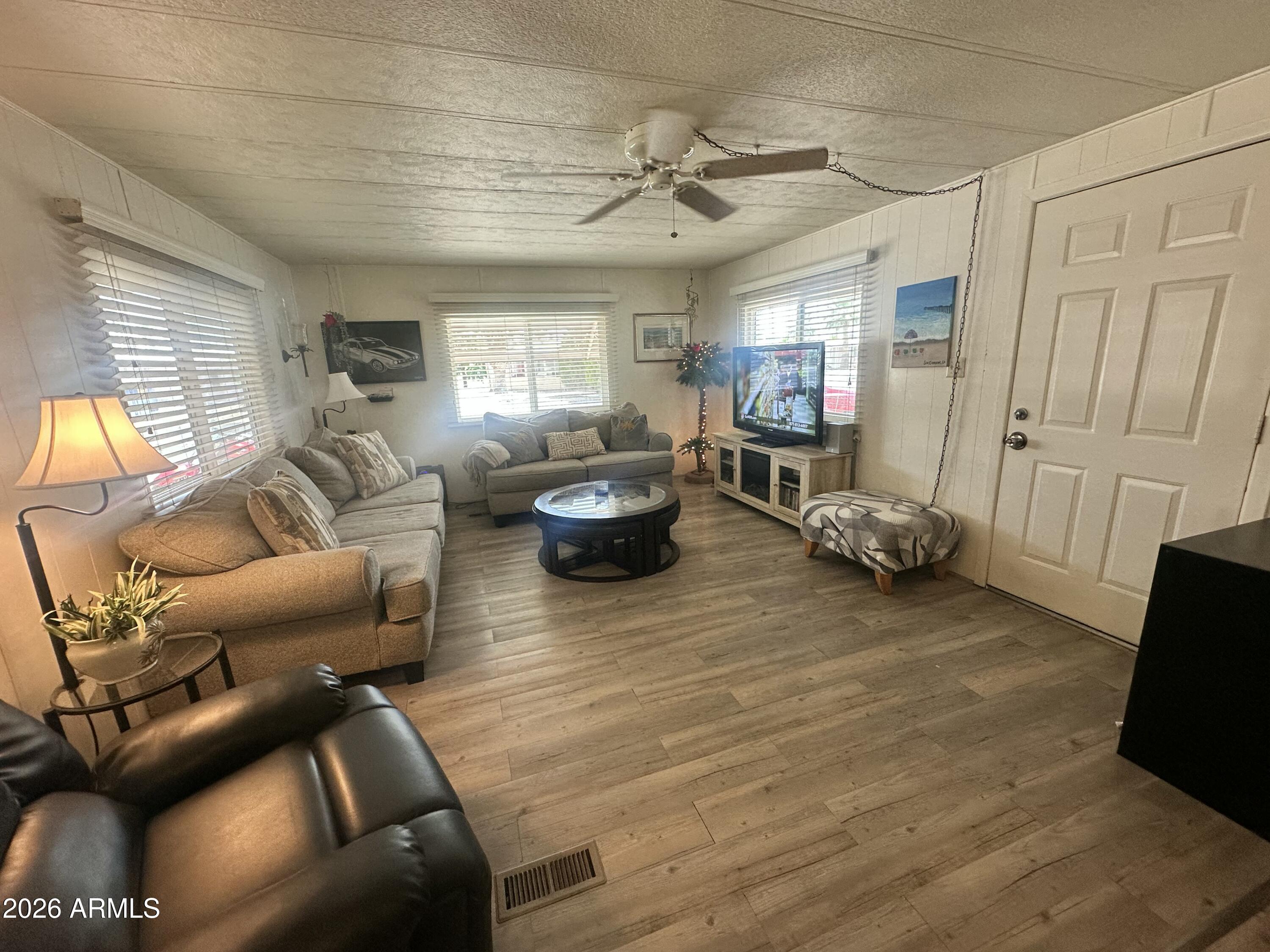 303 South Recker Road, Unit 294 Mesa, AZ 85206 - Photo 8 of 22 Living Room