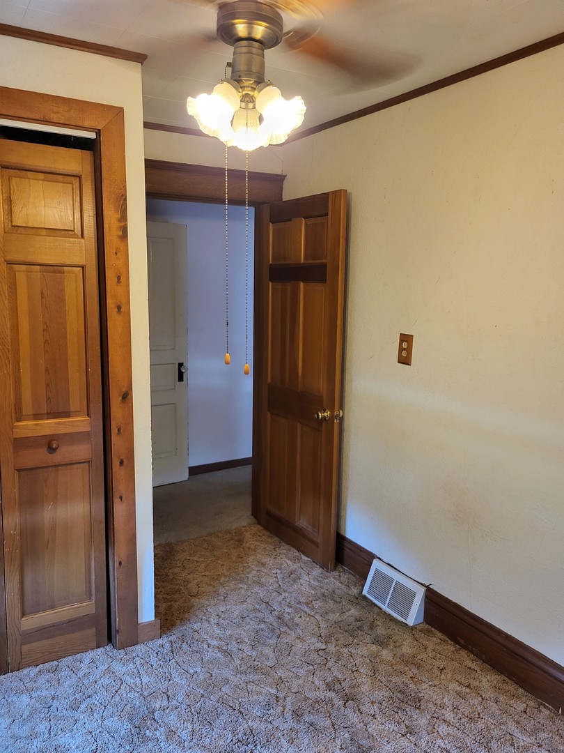 102 South 9th Street Rochelle, IL 61068 - Photo 12 of 13