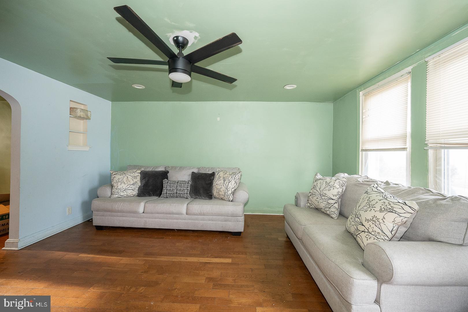 544 Wiltshire Road Upper Darby, PA 19082 - Photo 6 of 43 Gallery Image 6