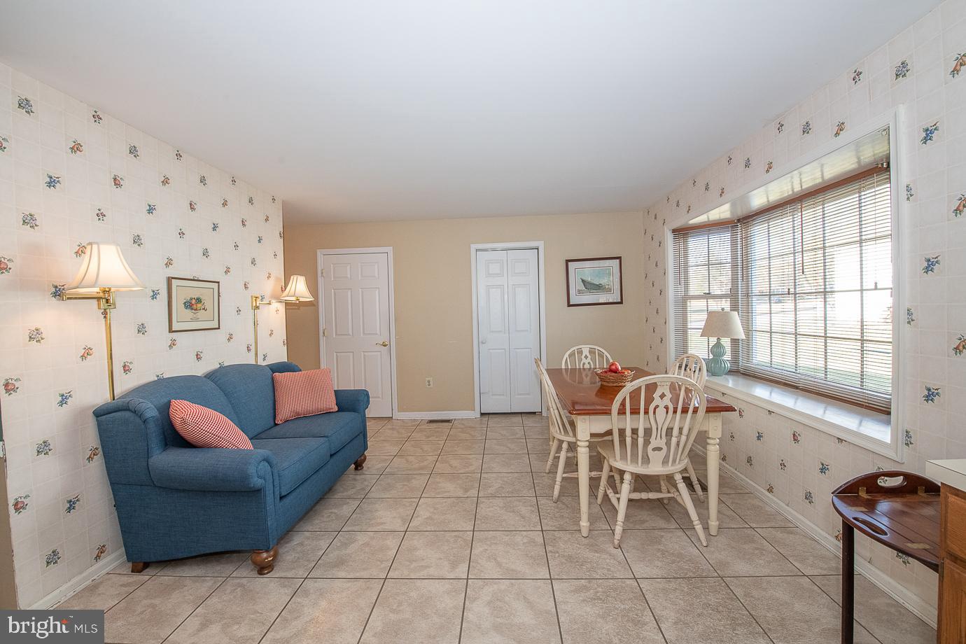 1673 Whitehouse Road Ambler, PA 19002 - Photo 14 of 38 Breakfast Area