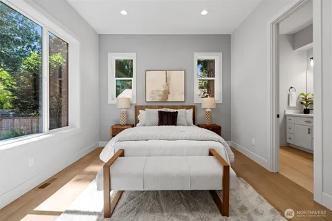$5,299,995 | 11027 Southeast 30th Place, Bellevue, WA 98004