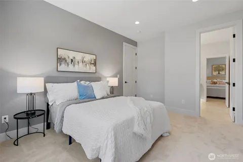 $5,299,995 | 11027 Southeast 30th Place, Bellevue, WA 98004