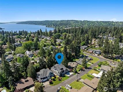 $5,299,995 | 11027 Southeast 30th Place, Bellevue, WA 98004