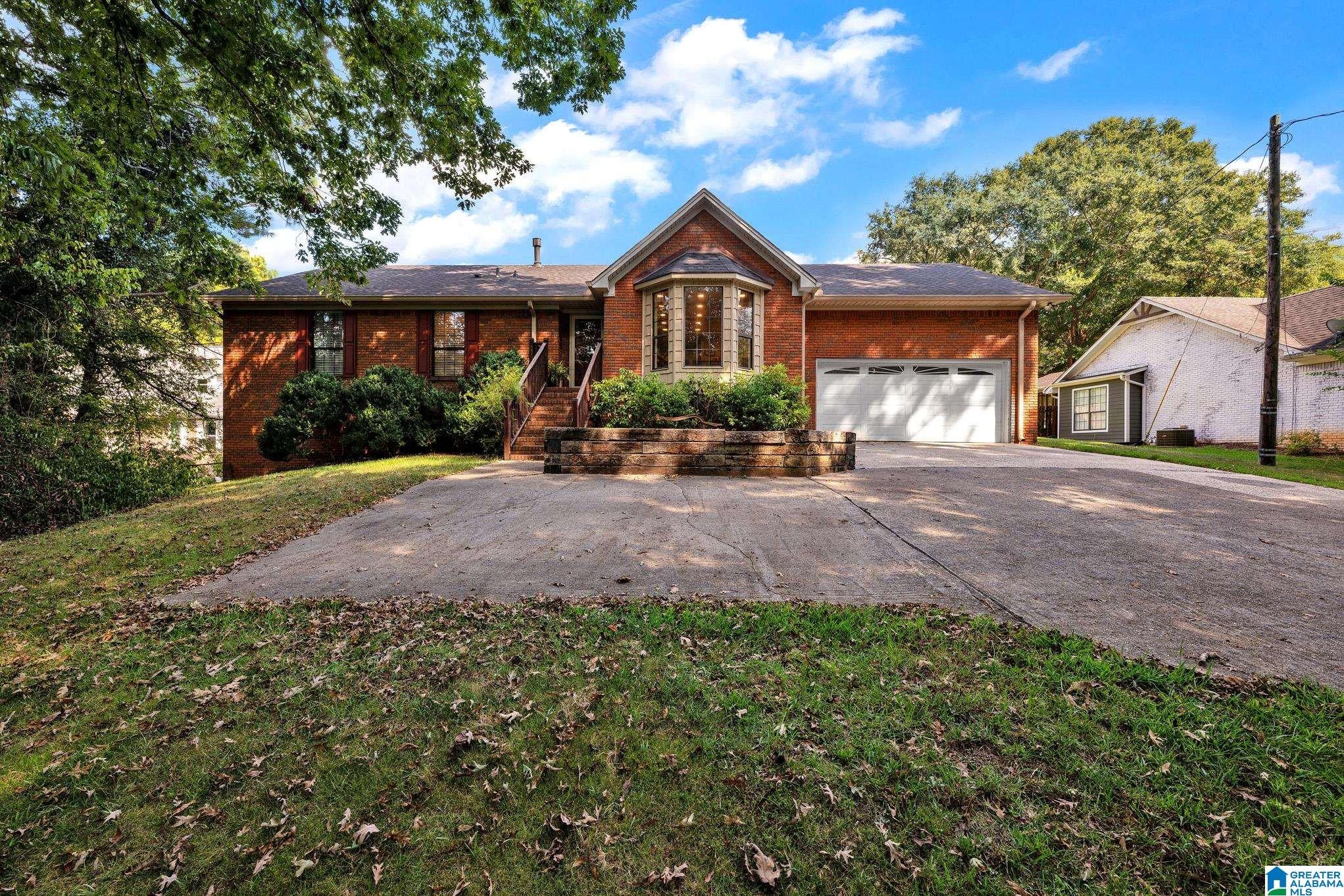 181 West Shugart Ridge Road Gardendale, AL 35071 - Photo 3 of 63 Gallery Image 3