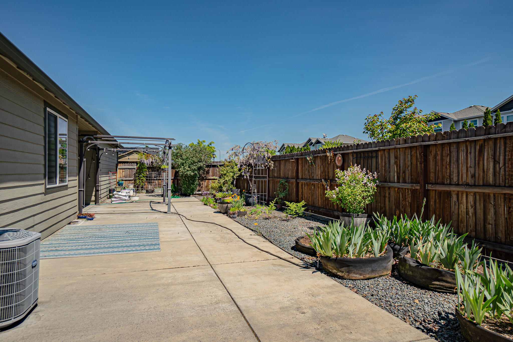 1491 Spring Street Medford, OR 97504 - Photo 23 of 28 DSC02501-HDR