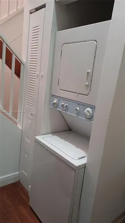 $2,300 | 13915 Southwest 91st Terrace, Unit 13915, Miami, FL 33186