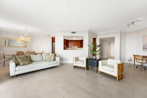 $775,000 | 3610 Gardens Parkway, Unit 502A, Palm Beach Gardens, FL 33410