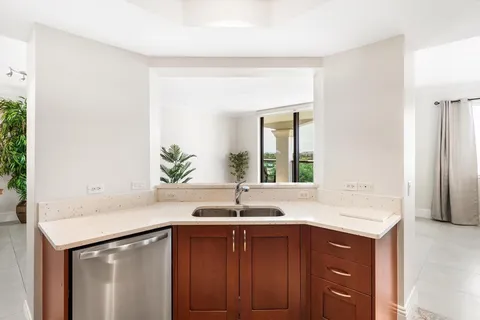 $775,000 | 3610 Gardens Parkway, Unit 502A, Palm Beach Gardens, FL 33410