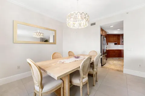 $775,000 | 3610 Gardens Parkway, Unit 502A, Palm Beach Gardens, FL 33410