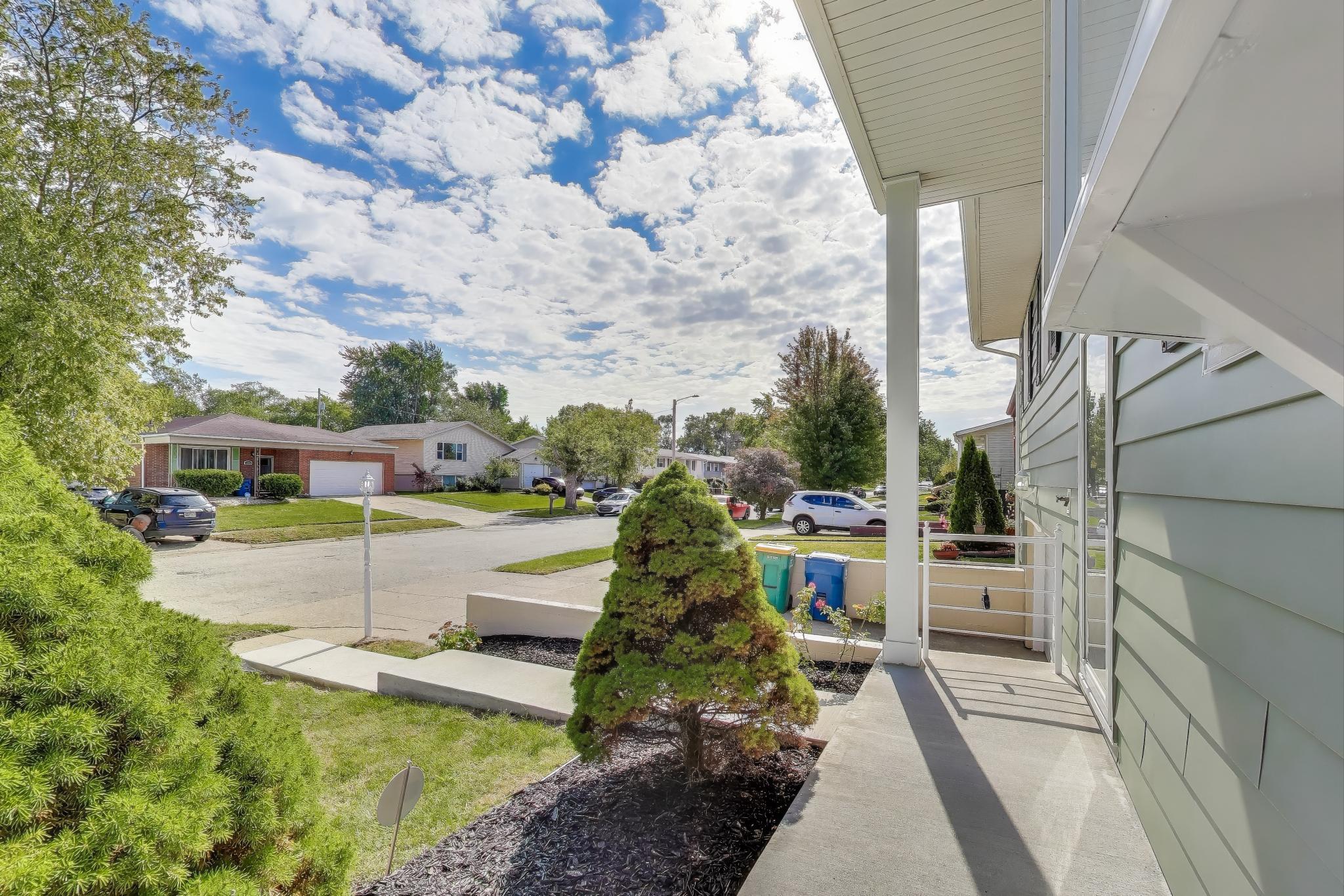 1124 Clinton Street Gary, IN 46406 - Photo 4 of 52 a view of an outdoor space
