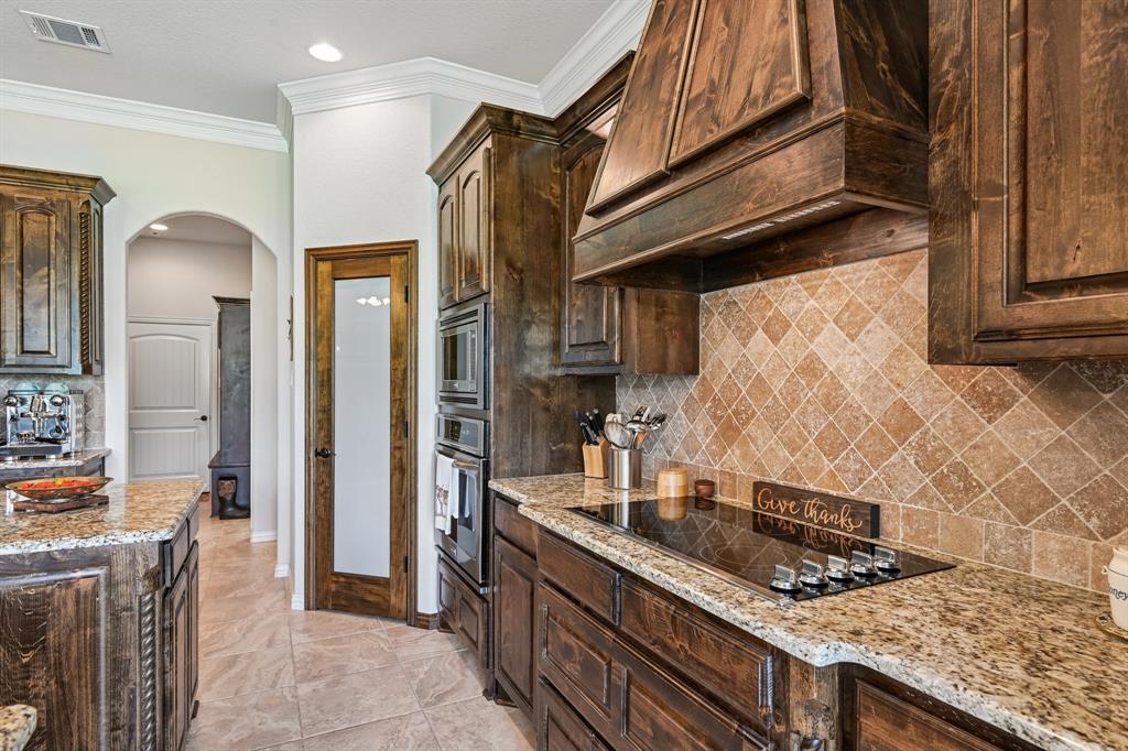 120 Wayward Wind Lane Springtown, TX 76082 - Photo 11 of 38