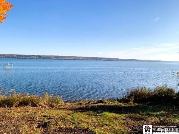 $513,999 | 2612 West Lake Road, North Harmony, NY 14710