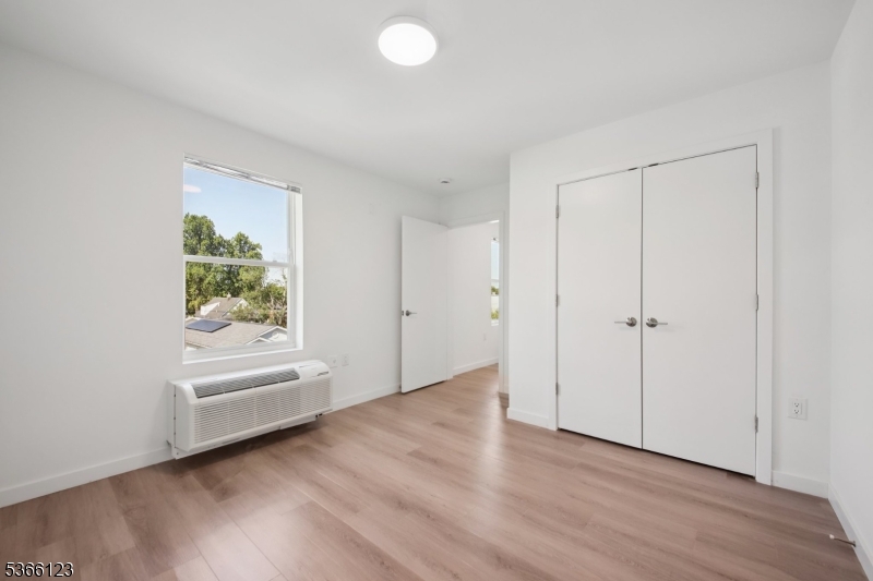 369 18th Avenue, Unit 204 Newark, NJ 07108 - Photo 10 of 18