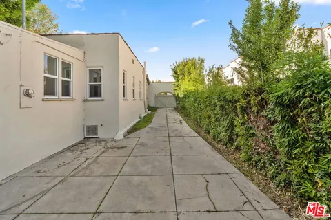 $2,395,000 | 1518 South Durango Avenue, Los Angeles, CA 90035