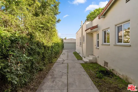 $2,395,000 | 1518 South Durango Avenue, Los Angeles, CA 90035