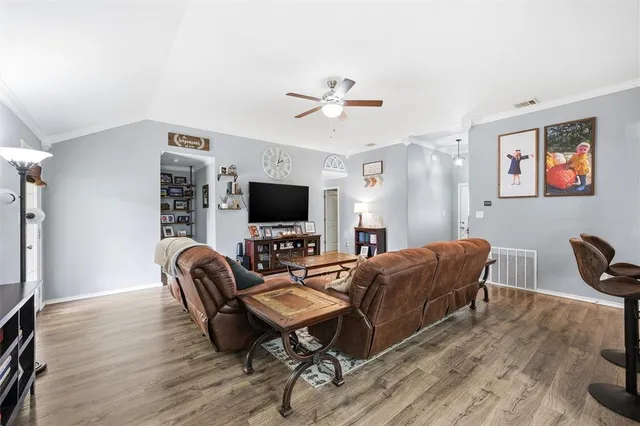 $289,000 | 10600 Lilry Road, Waco, TX 76708