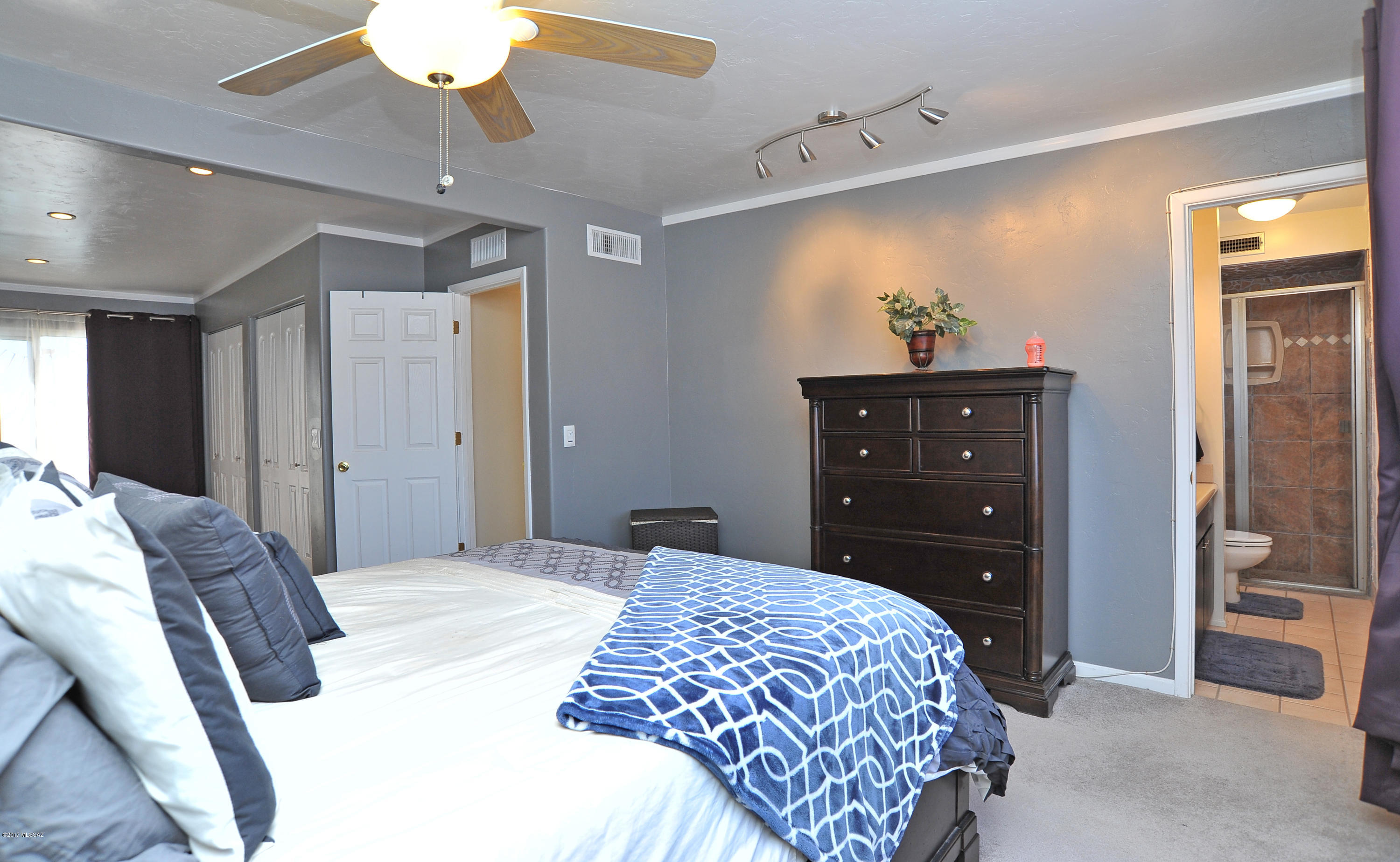 9622 East Sellarole Road Tucson, AZ 85730 - Photo 20 of 31 Gallery Image 20