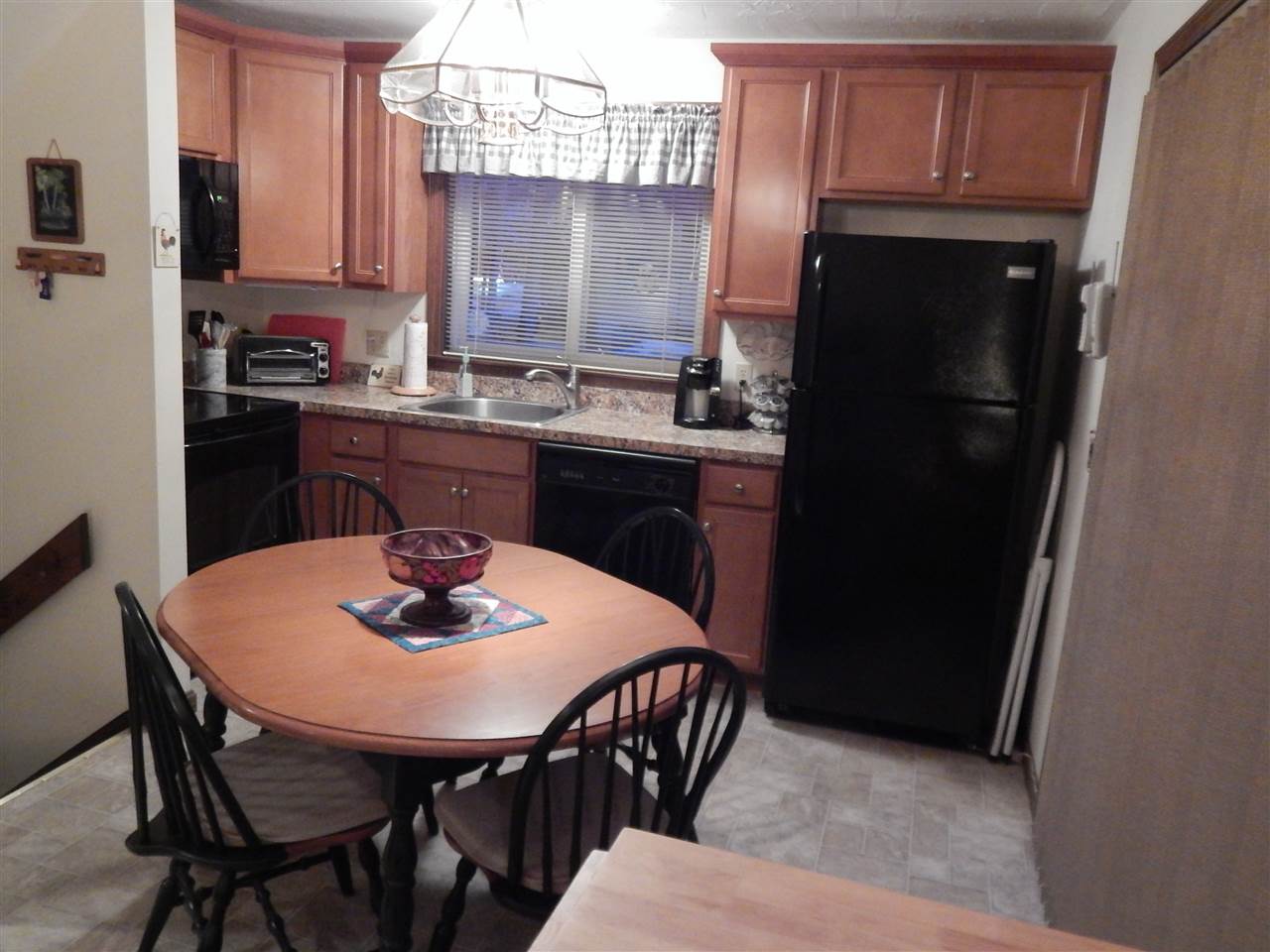 6 Cumberland Road, Unit 2 Gilford, NH 03249 - Photo 5 of 24 Gallery Image 5