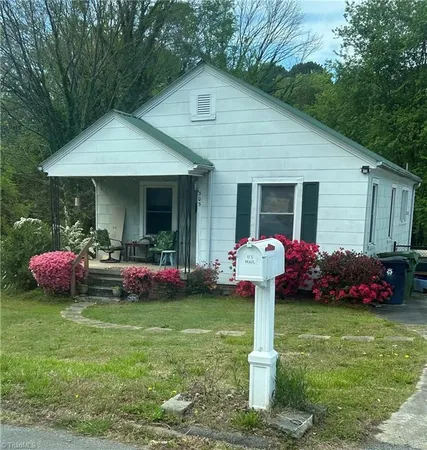 $168,500 | 303 Mendota Avenue, Lexington, NC 27292