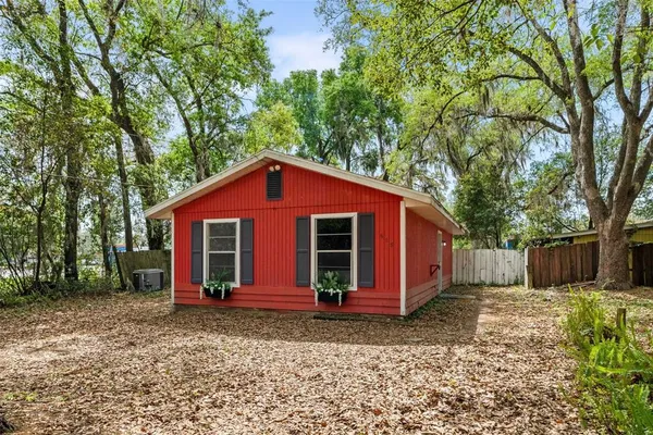 $199,000 | 615 Northwest 24th Avenue, Gainesville, FL 32609