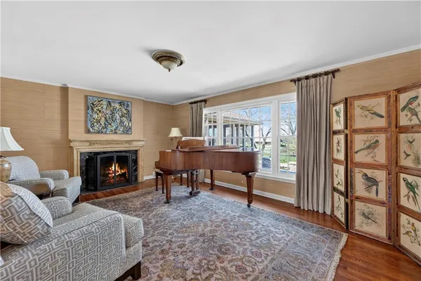 $1,300,000 | 3100 West 71st Street, Prairie Village, KS 66208