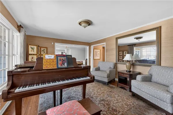 $1,300,000 | 3100 West 71st Street, Prairie Village, KS 66208