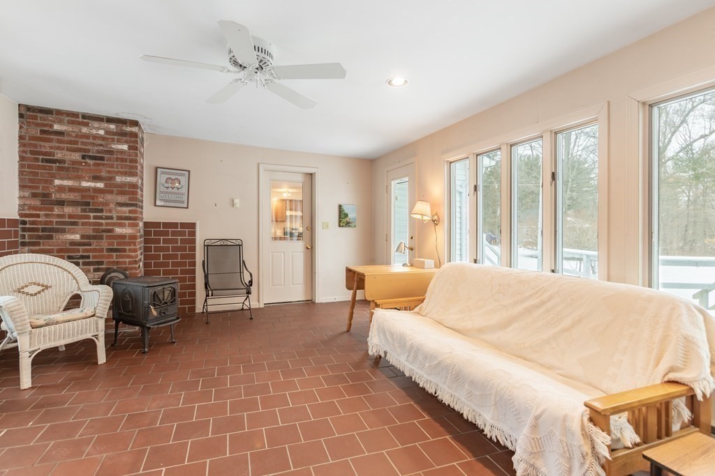 75 Old Bolton Road Stow, MA 01775 - Photo 18 of 35 Gallery Image 18